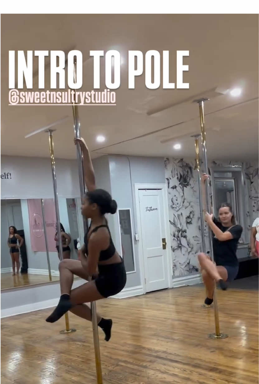 Intro To Pole w/Mimi  📍840 Flatbush Ave 3rd Fl. (Book 1st No walkins) ✨Take your 1st Intro To Pole class with us for $25 💖 We have Daily Classes for beginners and advanced students   ✨ We’re not just a studio, we’re a Community 🫶🏽 #poledancing #beginnerpoledance #thingstodoinbrooklyn #thingstodoinnyc #poledance
