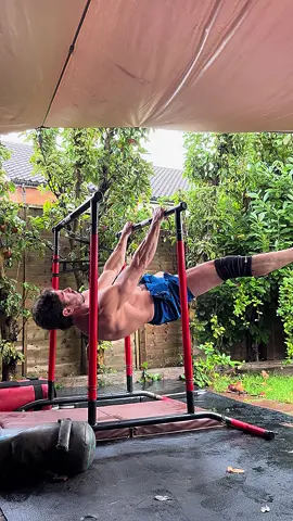 Monday tent sesh #training #Outdoors #strength #Streetworkout #calisthenics 