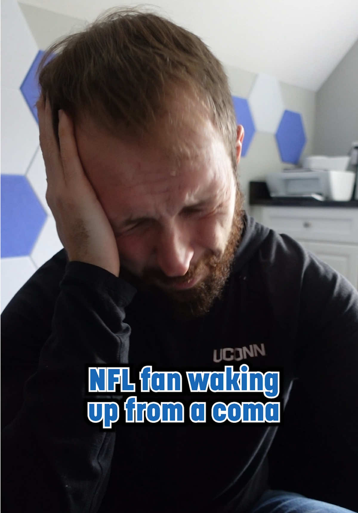 Imagine trying to explain this NFL season to someone waking up from a coma? I barely understand what’s going on myself #nfl #football #skit #funny 
