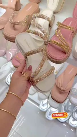 Sandália Feminina Beira Rio Rasteira Multi Birken Aurora Boreal Strass Promocao ##papete##sandália##feminina##estilo