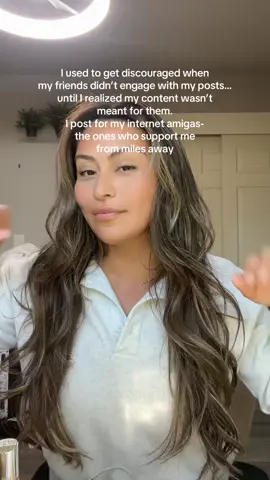 This one’s for my internet amigas I’ve never met 🫵🏽😘😘