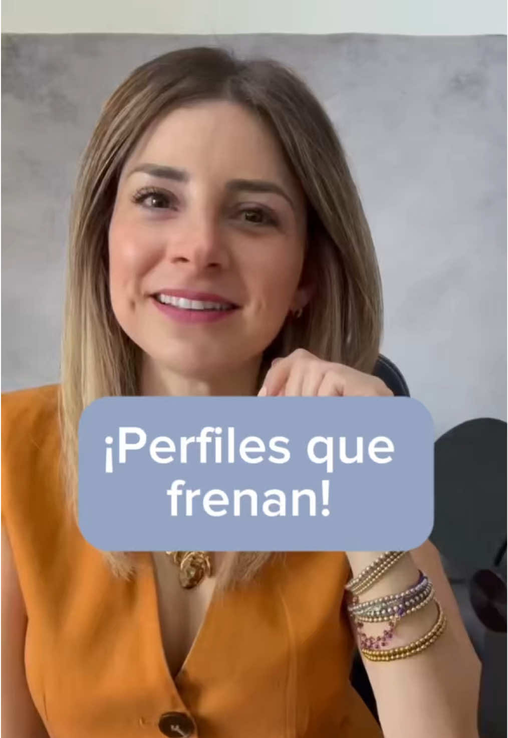 ¿Tu equipo trabaja sin parar pero los resultados no se notan? 😅 Te revelo los 9 perfiles más improductivos que pueden estar frenando el progreso 💥 #somoslideres #equipo #motivacion #liderazgo
