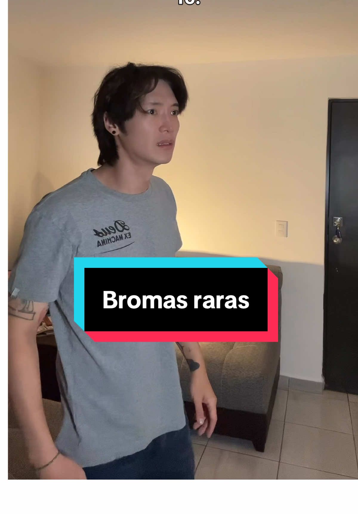 Mi compa con sus bromas raras. #coreano #social #social #paratiiiiii #fyp 