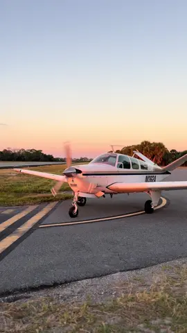 V-Tail #aviation #cinematography #flying 