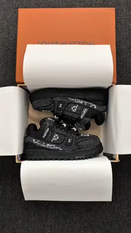 Lv Trainer MAXI 🖤Crystal @Maskick 🫶🏻#menfashion #fashiontiktok #outfitinspo #styleinspo #luxury 