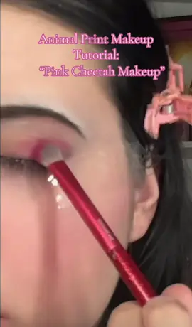 🎀🐆 PINK CHEETAH MAKEUP TUTORIAL DROP 🐆🎀 Hey babes!! I had SO much fun creating this fierce and flirty pink cheetah makeup look it’s giving glam, it’s giving wild, it’s giving main character 💅✨ I’m also looking to COLLAB with other creatives! 💋 Makeup artists, fashion designers, photographers, content creators let’s make magic together! 💌 Link in bio or drop a comment if you’re down to collab up! #creatorsearchinsights #Halloween #makeuptutorial #animalprintmakeup #fyp 