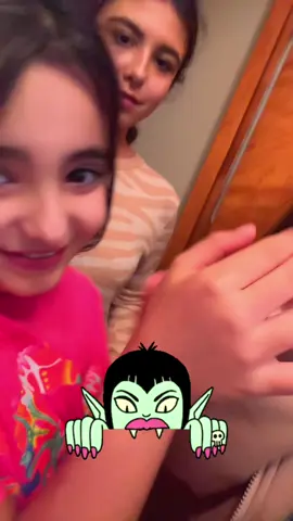 #vampiregirl #glittery #bluelight #skincare #settingspray @Eminence Organics  — also rocking a @Comfrt  hoodie on this cold rainy NY day 