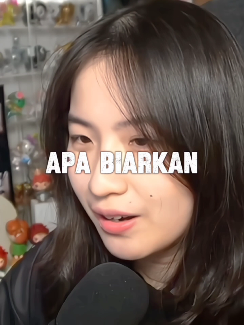 menyiram hilang sendiri... #nastasiaadelinee #streamers 