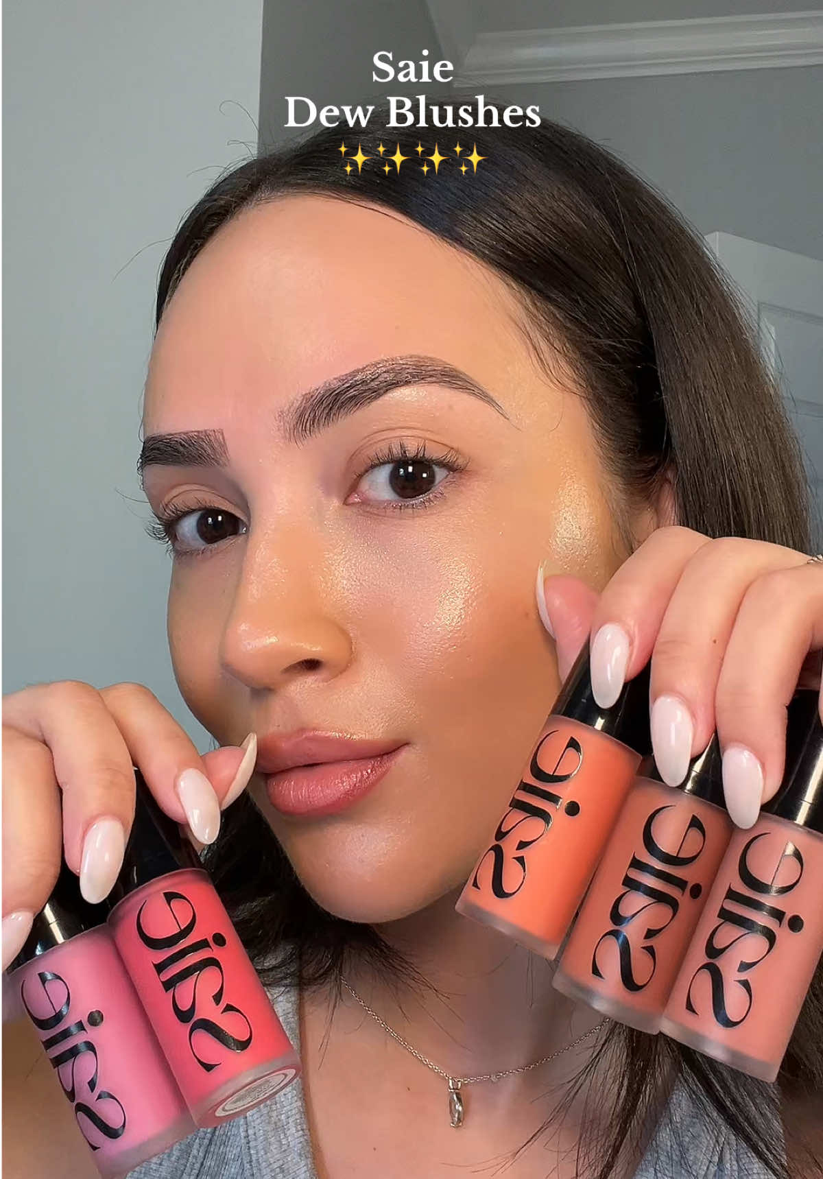 Which one is your fav?! I can’t pick😩😍✨✨ @Saie #glowymakeup #dewymakeup #saiebeauty #blush #blushtrend 