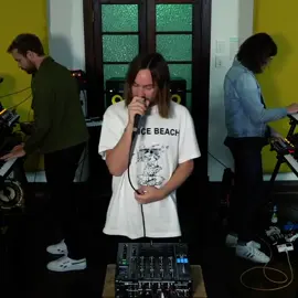 Tame Impala covers Nelly Furtado's 