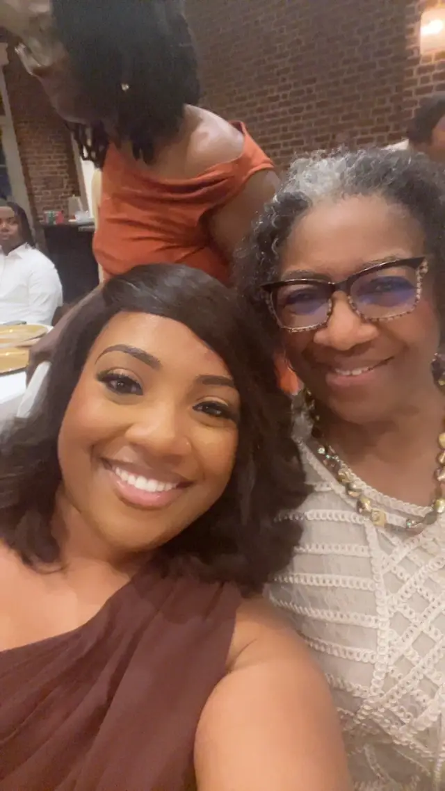 This is what my mama’s genes, a closure from Amazon and two packs of Milky Way pure gets you. #beautysupplystorehair #igetitfrommymomma #takemethruthere 