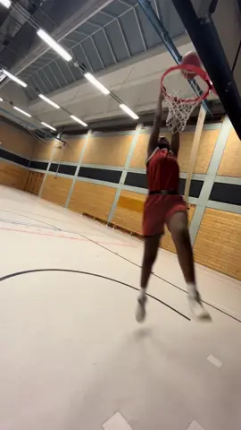 #dearbasketball #dunkfail #fyp #viral #wnbadraft 