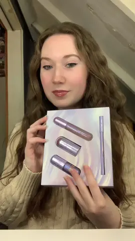 In love with the new galinda make up set 🥰❤️ #fyp #foryoupage #foryou 