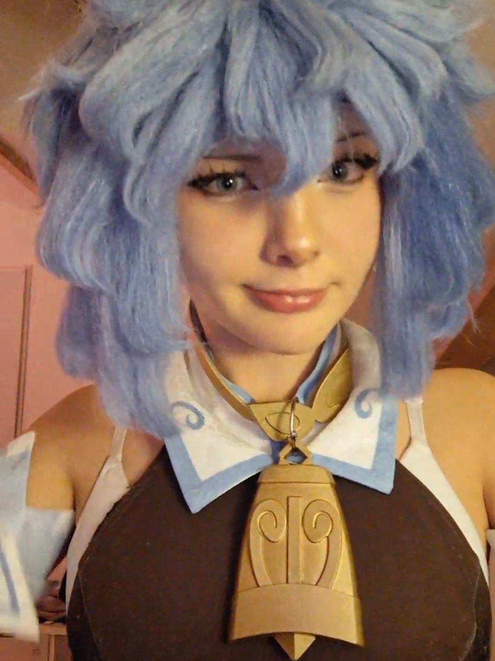 c'est la premiere fois donc je sais pas mais ... #cosplay #cosplayers #genshin #fyp#cosplayeurgenshinimpact 