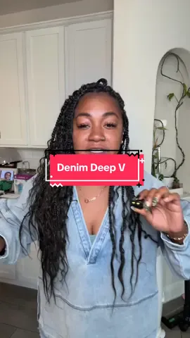 #denimshirt #denimtop #deepvneck #TikTokShopFallDealsForYou #TikTokShopCreatorPicks 