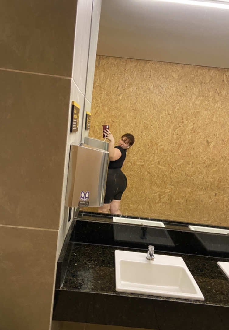 Nunca fica boa, eu ja desisti #fy #franjinha #fraja #bangs #GymTok