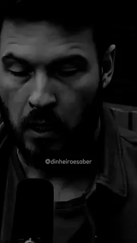 @Thiago Nigro | Ajudar o próximo é plantar sementes que florescem no tempo certo. O bem que você faz hoje volta pra você de formas inesperadas. Não é sobre reconhecimento, é sobre propósito. Plantar o bem é acreditar que o amor ainda transforma o mundo. Mesmo um gesto pequeno pode gerar uma grande mudança. Deus abençoa quem faz o bem sem esperar nada em troca. Quem planta amor, colhe paz. Ajudar é uma forma de agradecer o que se tem. Seja luz, mesmo em meio à escuridão dos outros. Ajude e plante o bem — o retorno vem no momento exato. #thiagonigro #fabricadecortes #reflexão #motivação