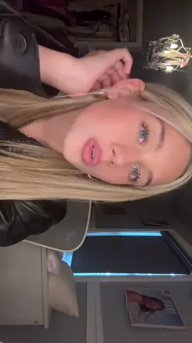 I just want you #crush #blonde #fyp #swiftie  #lipsync 