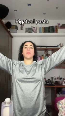 Rigatoni pasta 🤞🏻 realist video I have ever posted #morningroutine #gym #notamorningperson #fyp #Lifestyle 