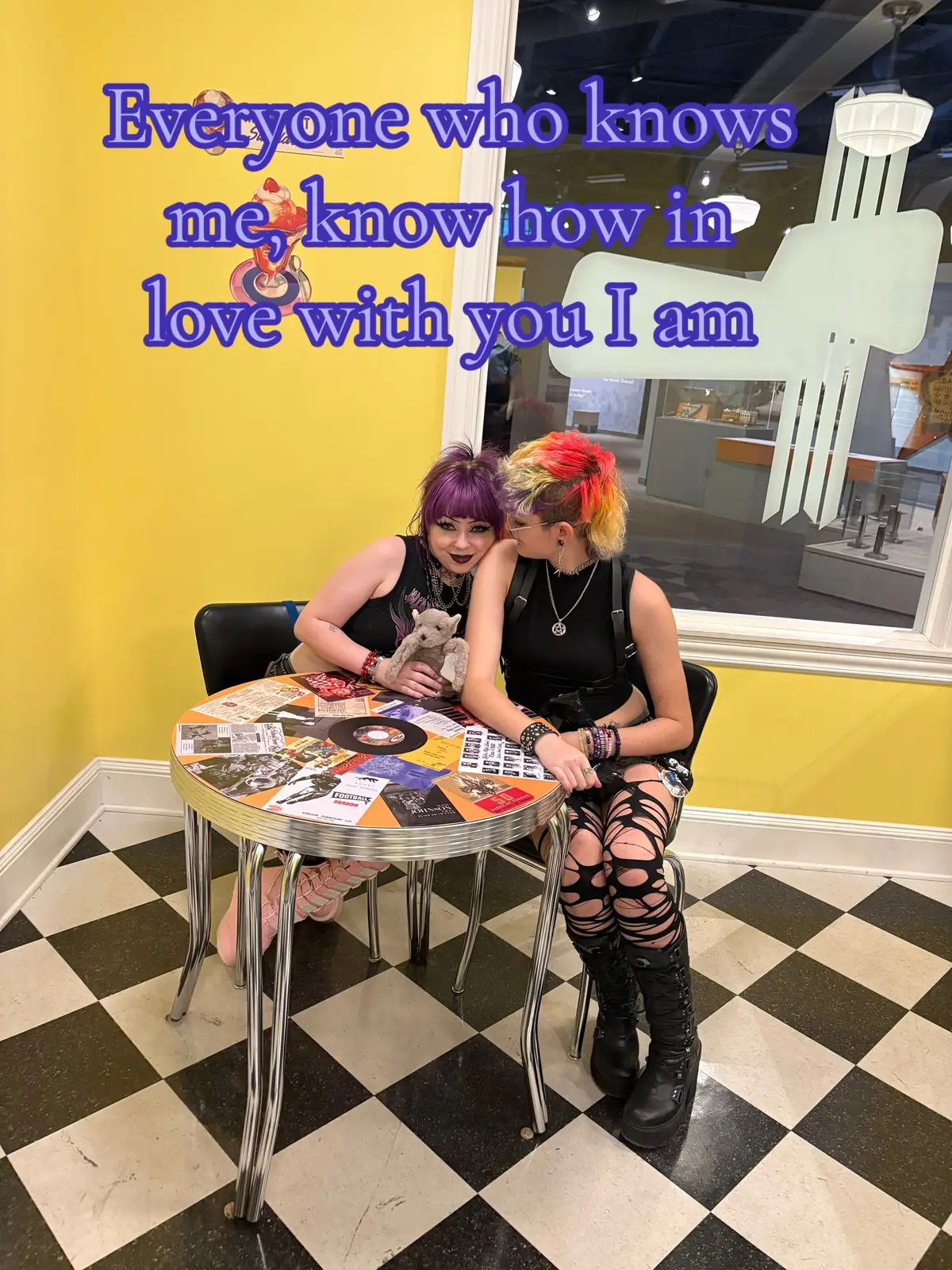 @zee🦇💜🎃 #wlw #ilovemygf #fyp #taken #genderfluid 