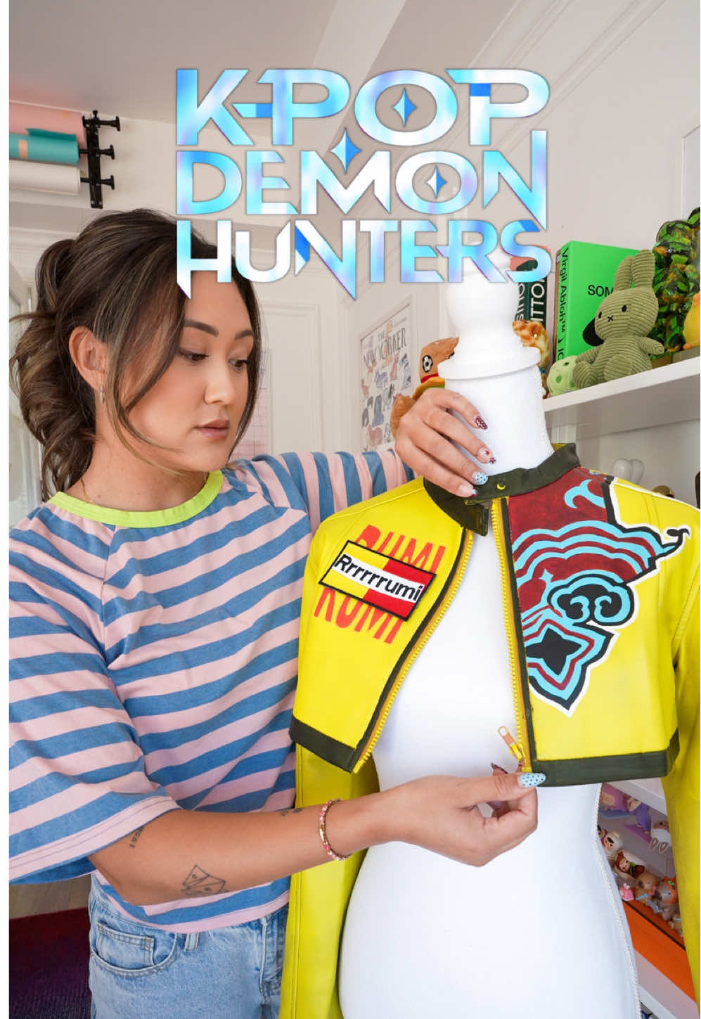 this soundtrack has been on REPEAT (and husband jeremy is absolutely SICK of me and the saja boys) #kpopdemonhunters #rumi #halloweencostume #diyhalloween #diycostume 