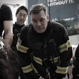 “a man is at his sexiest when he reaches fifty” oh im so sure, bobby nash! 👀😏 . . . —scp: @fillioneditz @shrmnfilms⸆⸉  —ac: @reavesaudios  . . #bobbynash #bobbynashedit #peterkrause #911onabc #peterkrauseedit 911 edit 911 911onfox age ain’t nothing but a number fyp