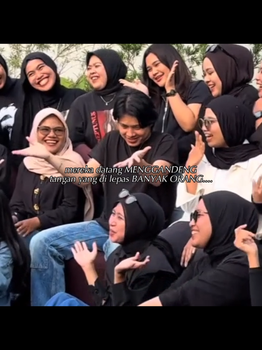 dua tahun bukan waktu yang sebentar, tapi cukup untuk belajar bahwa konsistensi lebih berharga dari sekadar awal yang megah✨️ #ronyparulian #fypage #fypシ 