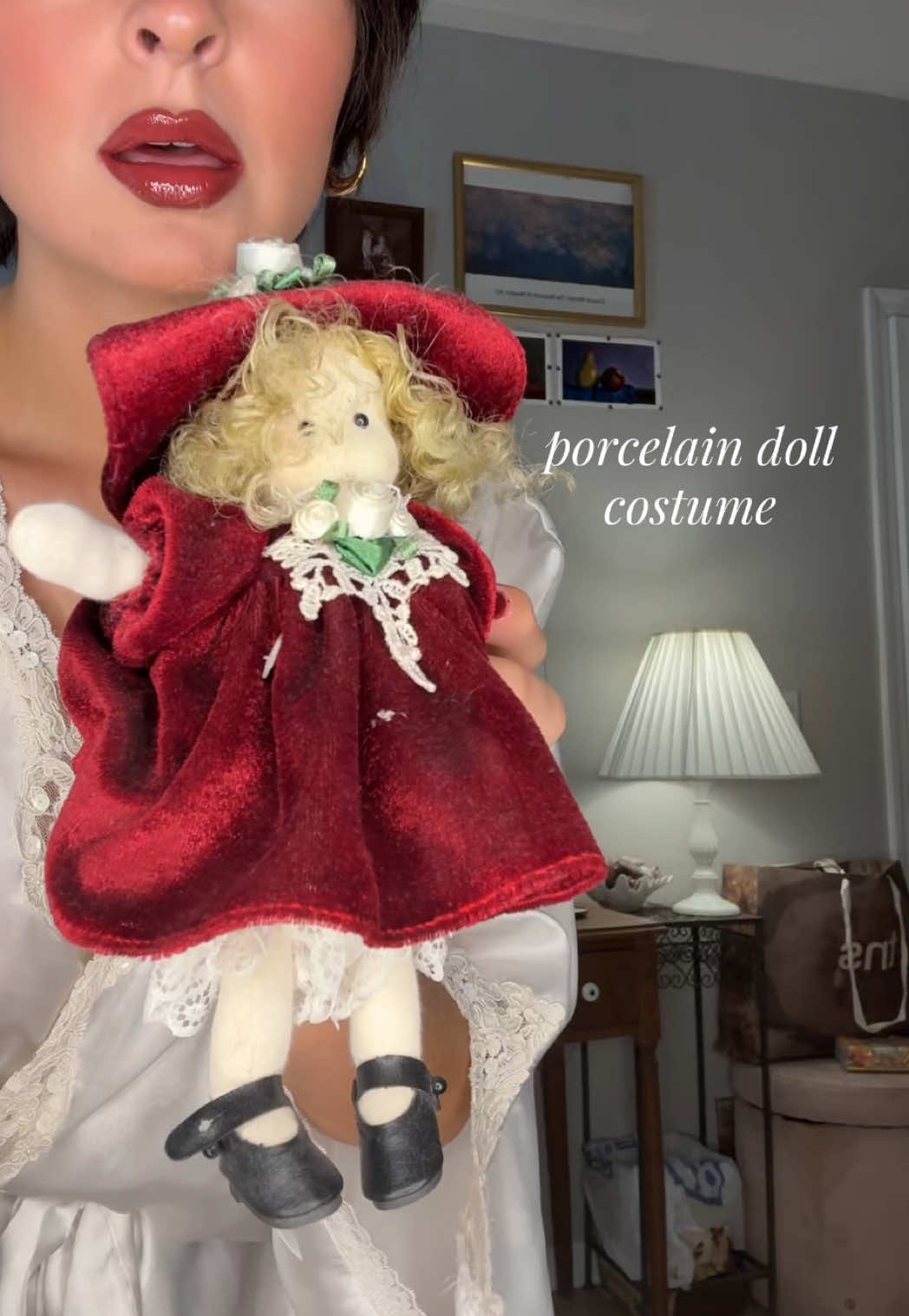porcelain doll costume using all thrifted items 🫶🏻 #dollcostume #porcelaindoll #costume 