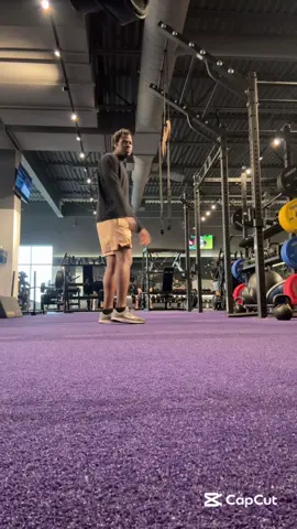 Allez hop🔥🔥 #gym #pourtoi #gymmotivation #invincibleboutique 