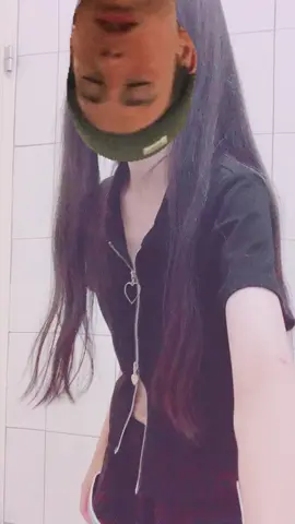 為了你們下載IG了：danceszu 小蘿蔔🥲後面亂跳👍🏻#流量💕 #腼腆害羞内向社恐文静小女生 #社恐的孩子 