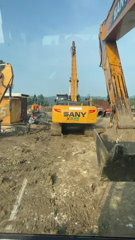 Tetap santai@Imran994 #excavator #operatormuda #fyppppppppppppppppppppppp 
