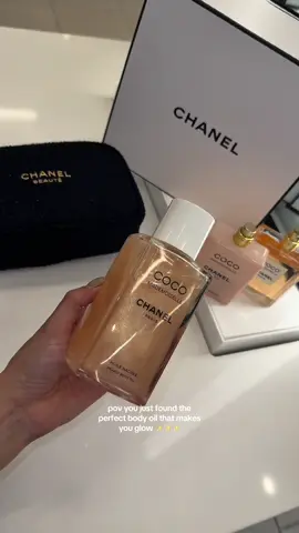 she’s stunning 🤩✨ @chanel.beauty #chanelbeauty #cocomademoiselle #bodyoil #fragrance #inspo #chanel #newproduct #trendy 