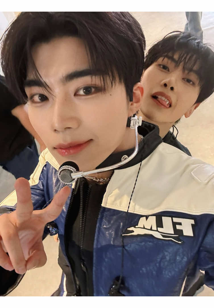 🛑 하지마 🛑 #mattparkz #gunwook #matthew #zb1 #geonmaet 