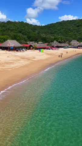 Bahía Maguey, Huatulco 🌴🙃 #huatulco #huatulcomio #oaxaca #mexico #travel 