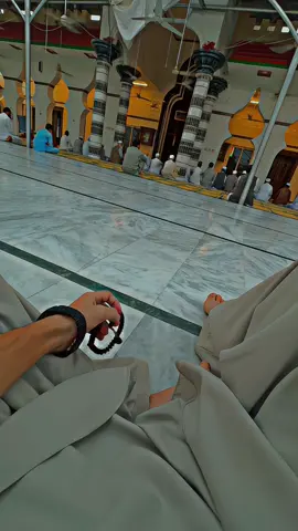 اے رب العمین بیشک زمین وآسمان میں تیری بادشاہی ہے، اپنےحبیب کریم (ص)  کے صدقے ہماری پریشانیاں دور فرما دےہمیں آسانیاں عطا فرما ہمارے حال پر رحم فرما آمین۔۔🦋 #Thanks for 1M veiws🥹🤍🫶🏻#صلی_اللہ_علیه_وآله_وسلم 