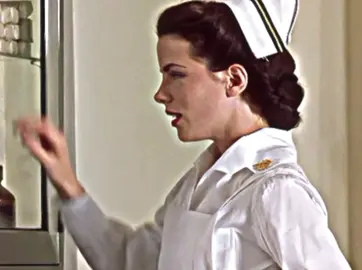 She wants it… #joshhartnett #katebeckinsale #evelynanddanny #pearlharbor #shewantsit 