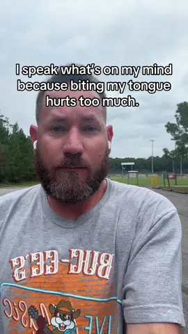 Just can’t hold back #funny #laugh #justindayoc #dayoc 