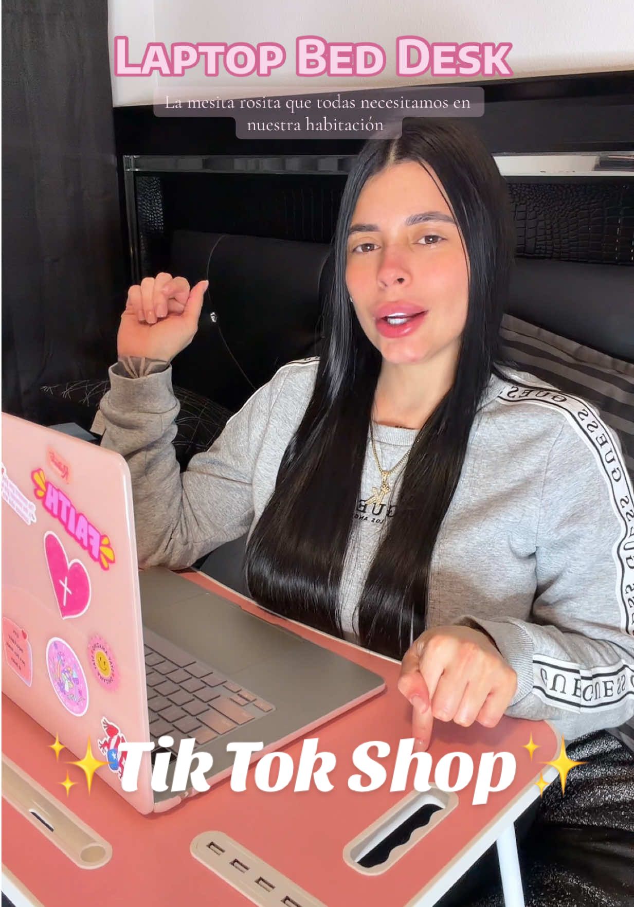 La mesita rosita que todas necesitamos 💖 #tiktokshop #laptopdesk #portabledesk #tiktokshopcreatorpicks 