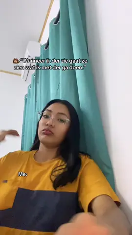 One sided beef want k weet echt niet waarover t gaat😂🤣#goviralgovirallllシ #straathond #foryoupage #jekijktmaarlikedniet?? #surinametiktokers @🫐 @𝕴𝖗𝖆𖣂 