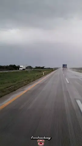 #trailerosmexicanos🇲🇽💯😎 #traileros_de_la_57 #trailersmamalones #kenwortht680 #la57esmipasion🚛🛣 