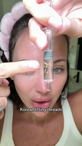 I think I have seen it all now. And I’m so here for it. Korean skincare needs a gold medal 🥇  #liftingthreads #sungboon #facelift #koreanskincare  