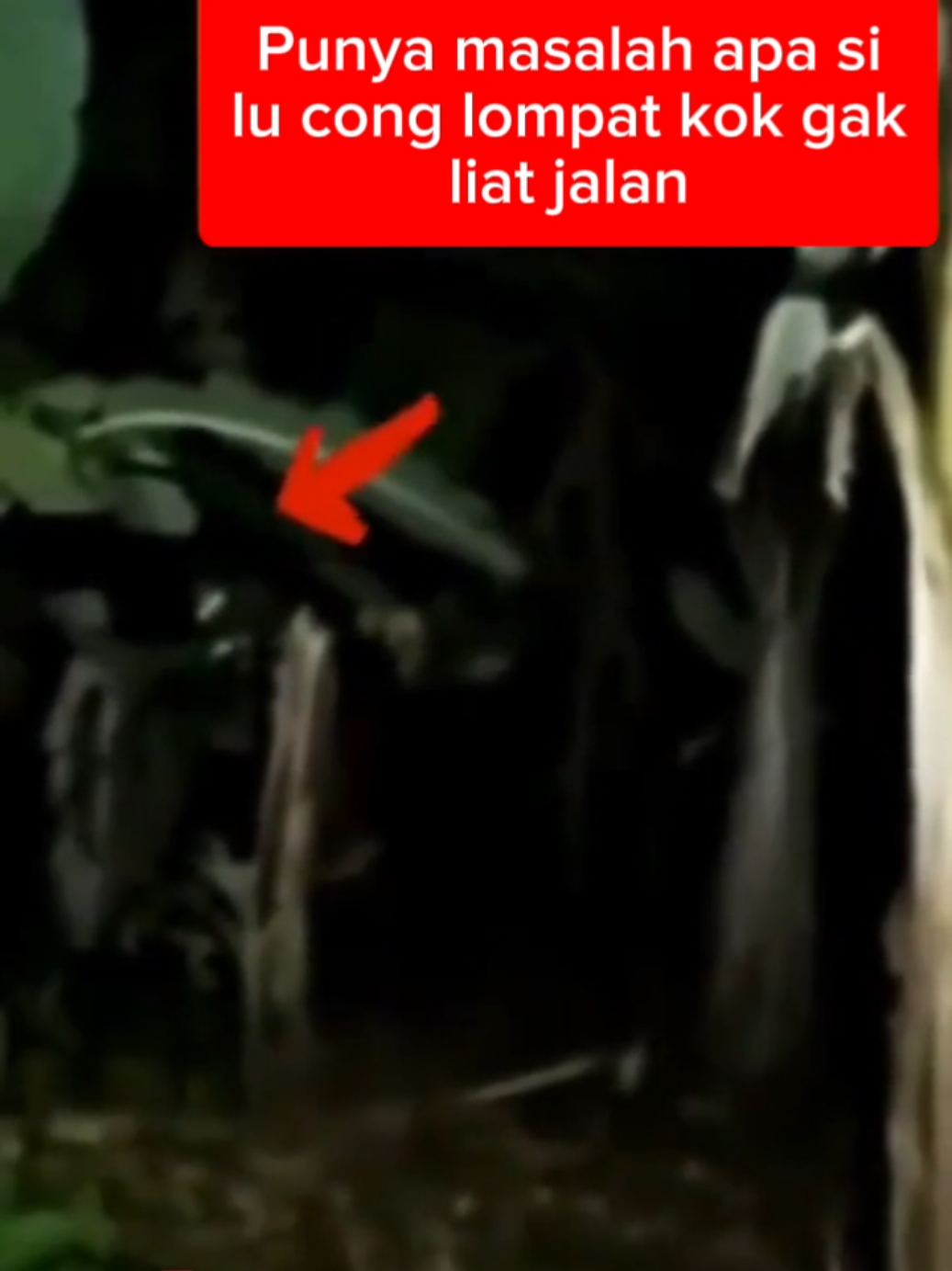 ketika sakit hati dibawa sampai jadi pocong 😒 #fyp #foryoupage #dhemitdigital 