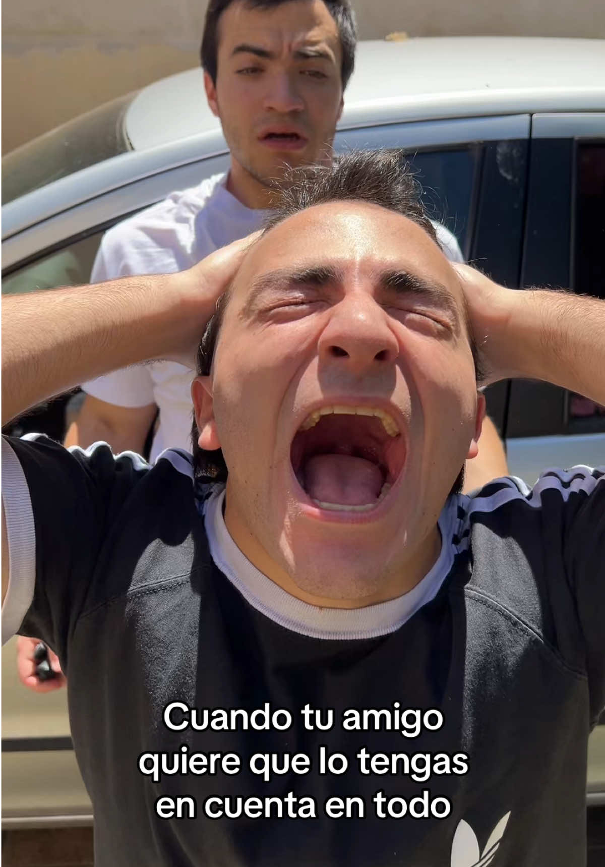 No hay que hacer estas cosas sin los amigos 😓 /Ig:losariasbrothers/ @Rober Galati @Lucas Rodriguez @Rodriguez&Galati #humor #gracioso #amigos #divertido #auto 