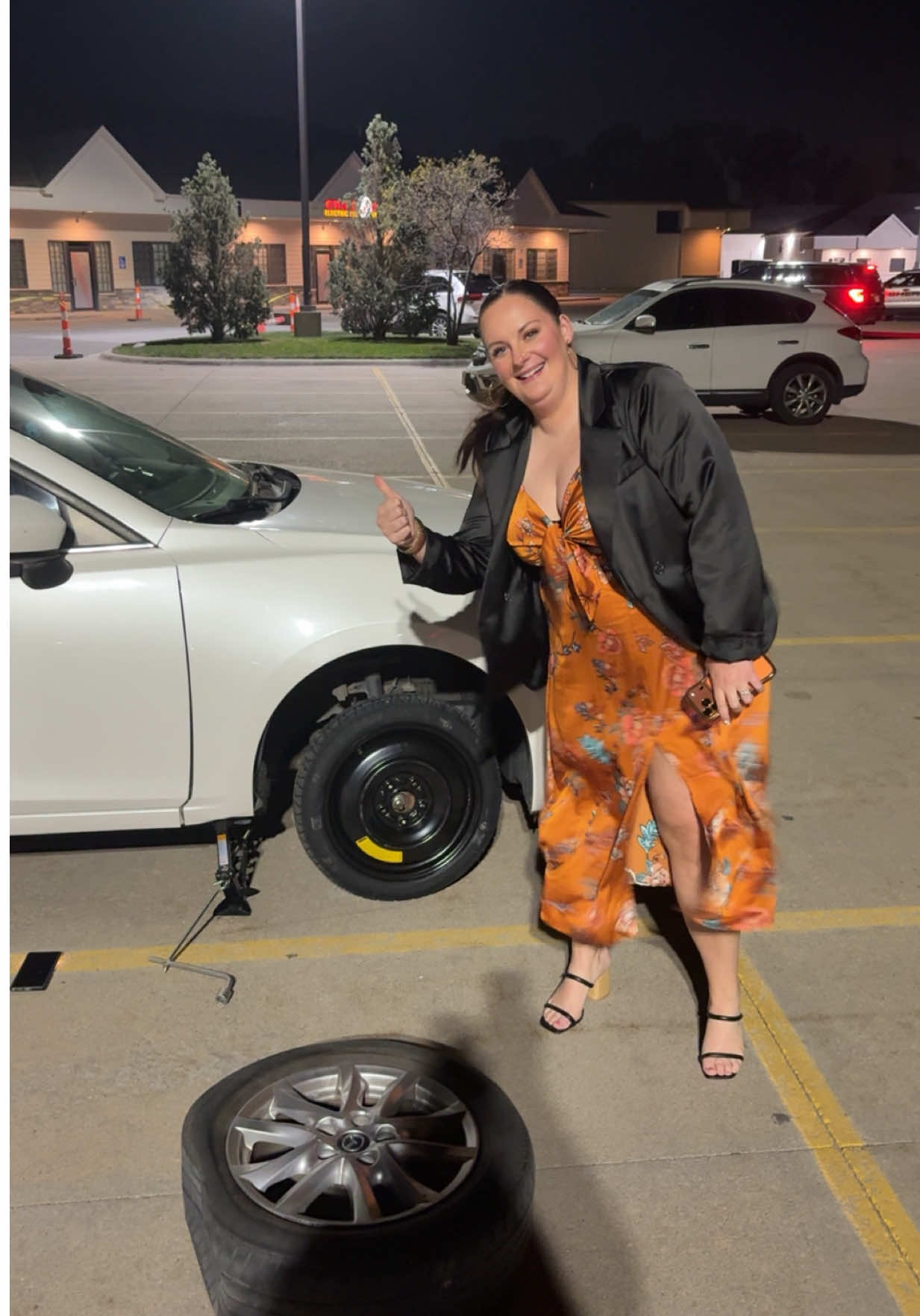 the best part of today was that it ended in a flat tire 😂😂😂 I had my girls tho and that’s all that matters! #grwm #makeup #asmr #funny #grwmroutine 