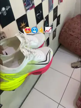 🤩🤩🤩🤩#fyp #sepatulokal #voola #Running 