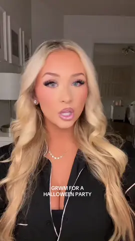 G R W M  for a halloween party !! #fyp #grwm #halloweenparty #halloweeninspo #alabamabarker  @Laura Mercier @essence.cosmetics @Hourglass Cosmetics @Charlotte Tilbury @e.l.f. Cosmetics @YSL Beauty @mcobeauty us 