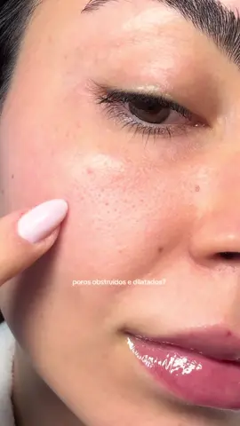 Skincare coreano está em 2050!!! Zero poros dilatados e oleosidade excessiva com mascara stick super prática e eficaz ✨🤌🏻  Clay stick mask da @SKIN1004 US  #koreanskincare #porosdilatados #pores #skincarecoreano #skincare 