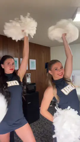 WE BACKKKK@kat 🪩🩷🕺🫶🏻💐 