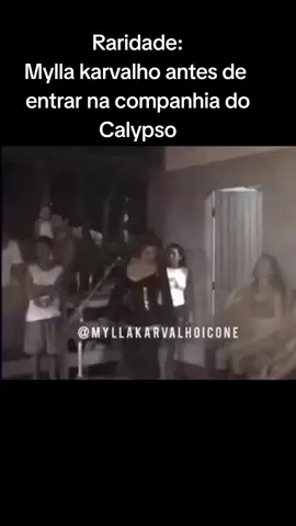 Raridade Mylla Karvalho antes de entrar na banda companhia do calypso cantou com seu irmao Milson na banda Quiss ela tinha apenas 15 anos  📹 @myllakarvalhoicone  #companhiadocalypso #calypso #myllakarvalho #issoecalypso 