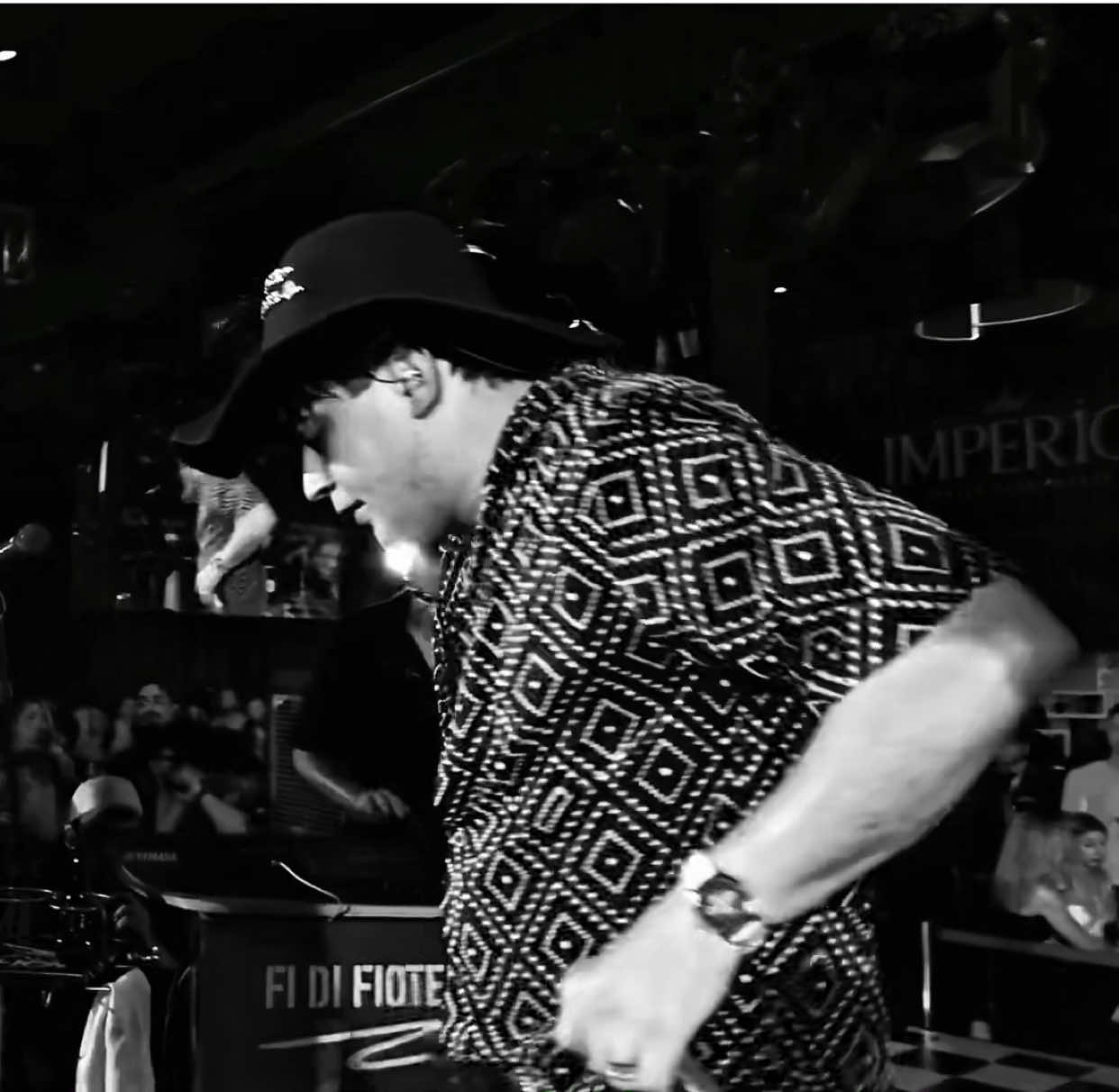 Estranho  #natanzinholimaoficial  #fyp  #viral  #tiktok  #news 